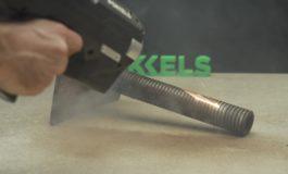 Laser cleaning of threaded studs from grease and rust